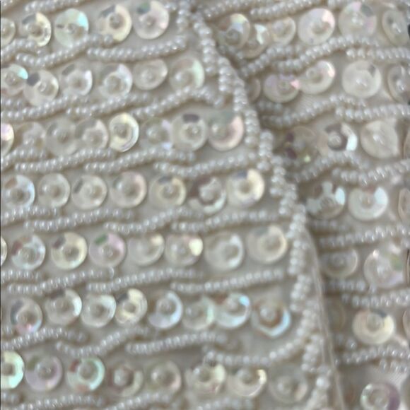 1960’s Hand Beaded in Hong Kong Elegant Cream Beaded Clutch Silk Interior - Picture 10 of 10